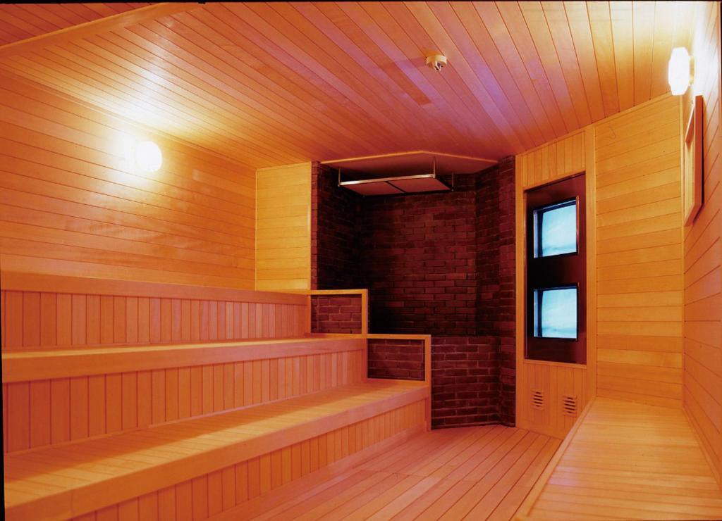 Capsule hotel Safro *