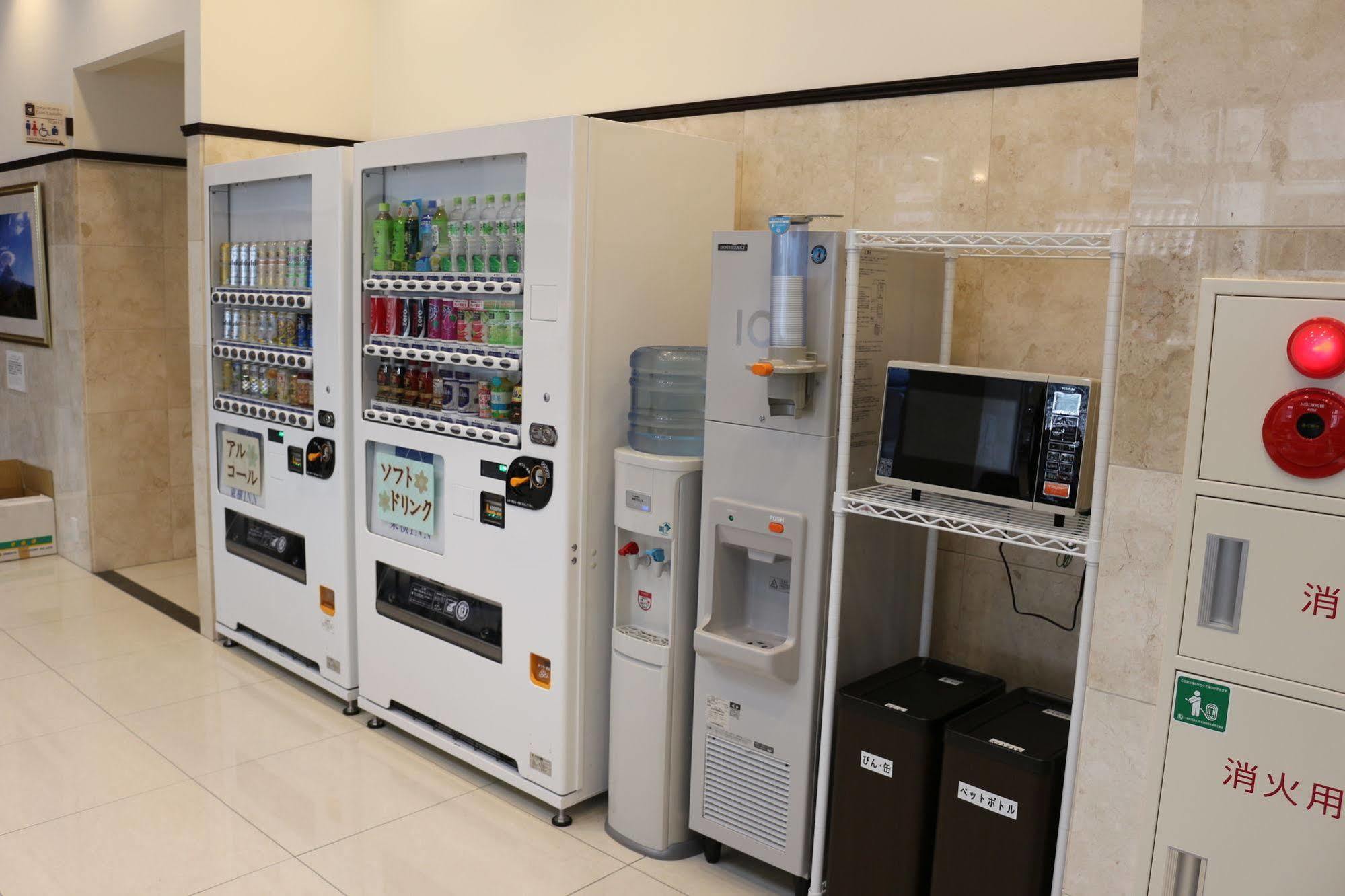 Toyoko Hokkaido Sapporo-eki Minami-guchi Hotel