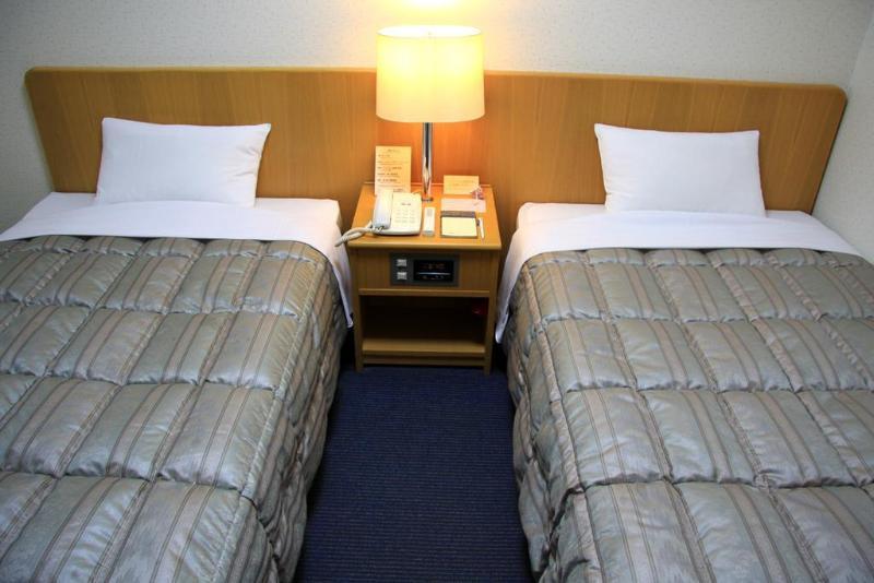 Route-inn Shiroishi Hotel