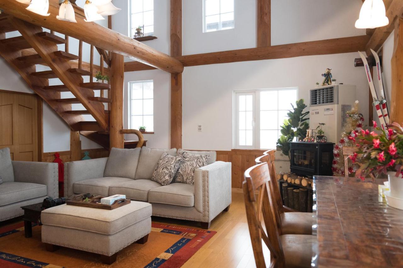 Luxury Log House 5brm Max 18ppl 4 Free Parking Holiday home *