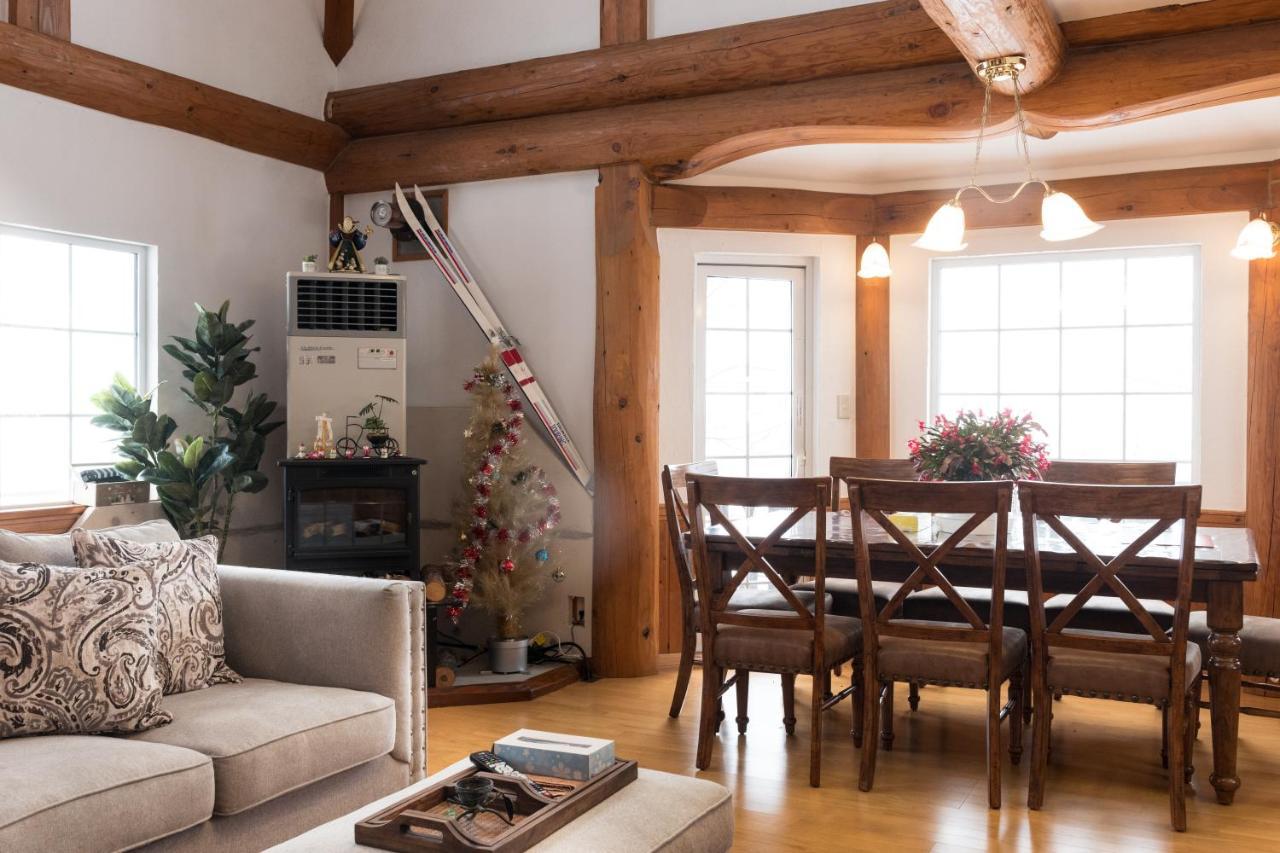 Luxury Log House 5brm Max 18ppl 4 Free Parking Sapporo