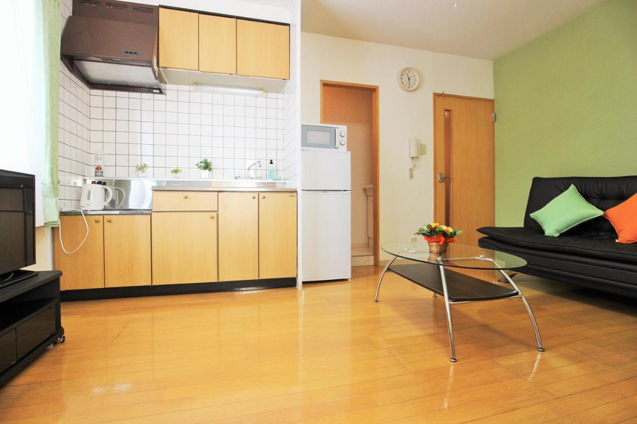 Juno Aparthotel 2*