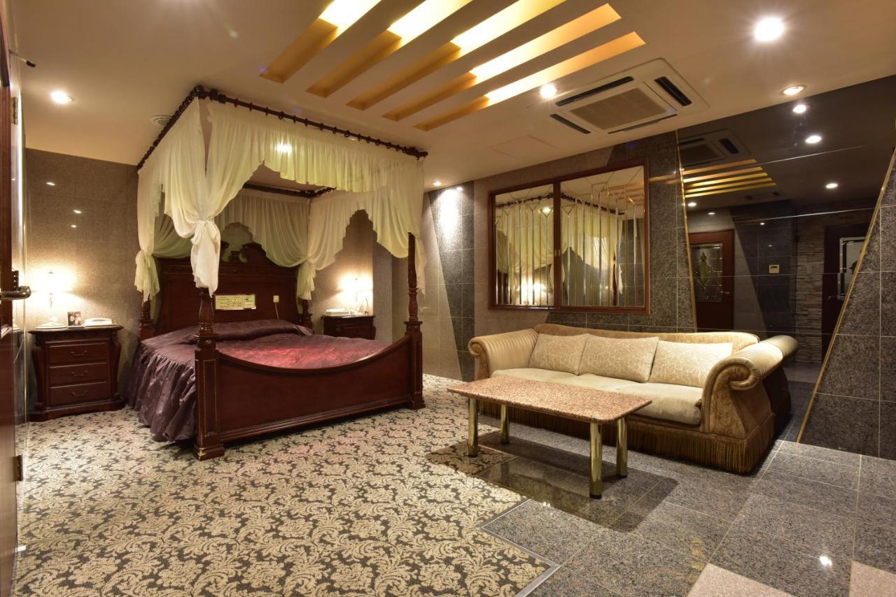 Love hotel Latif (adults Only)