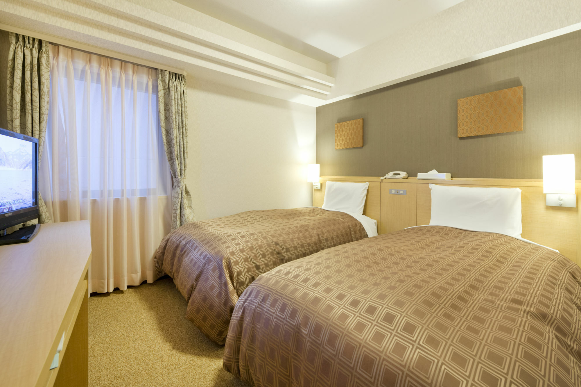 Hotel Sunroute