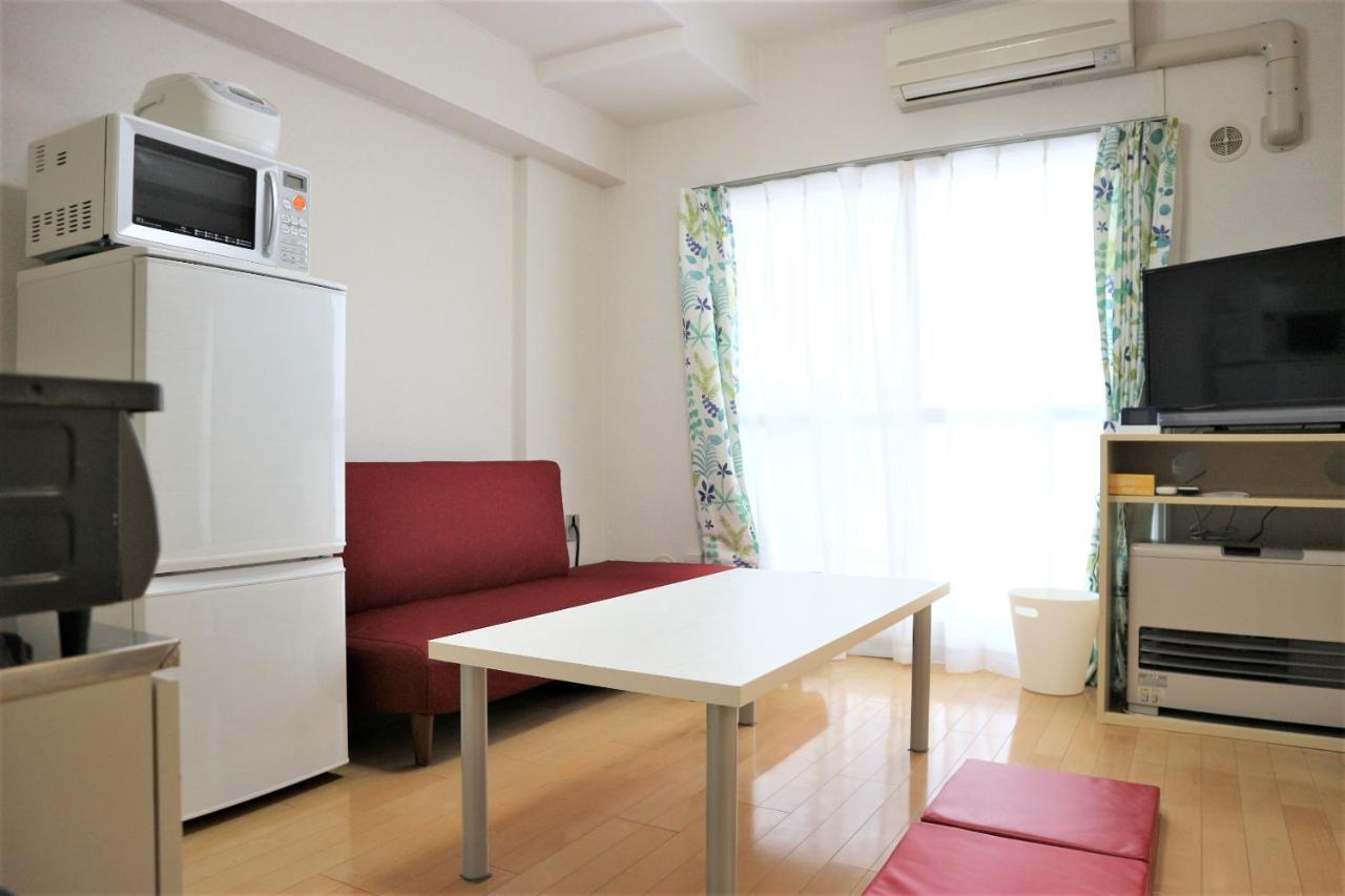 Apartment Aupn 50: Spacious Comfort Near Nakajima Park