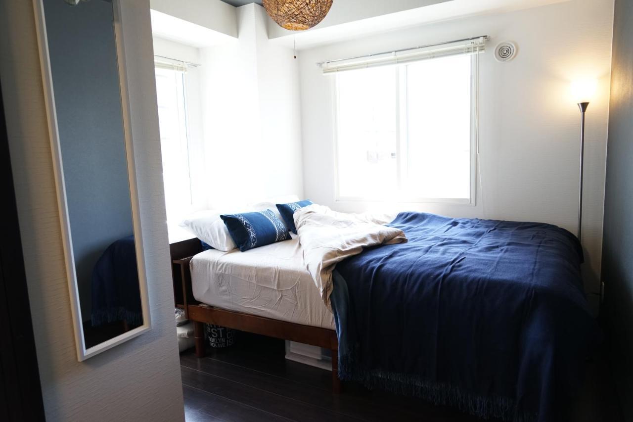 Sun Court 305 *
