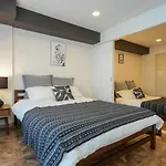 Dynastypalace Inn