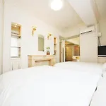 Hostel Pleasure Maruyama