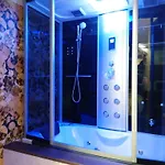 Equipped With Barrel Sauna And Jacuzzi Glamping Villa Carta Sapporo Hokkaido Jpn - Vacation Stay 3011