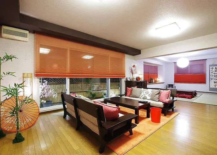 Akko\'S Guest House
