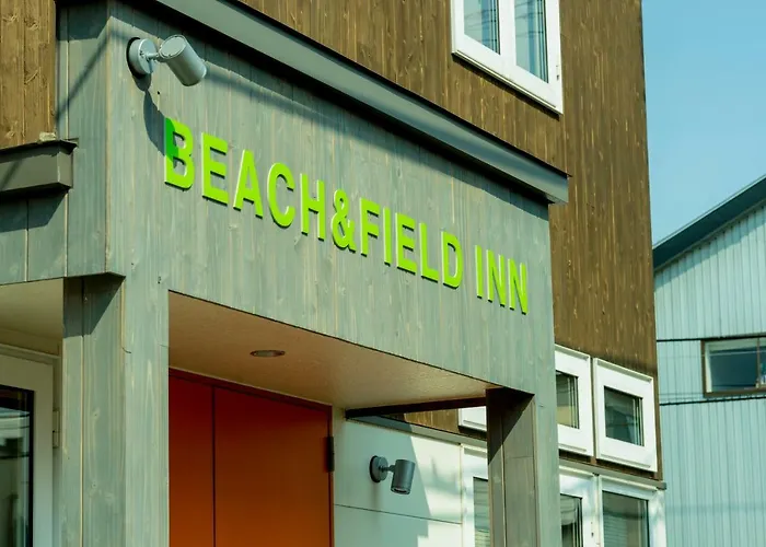 Beach And Field Inn