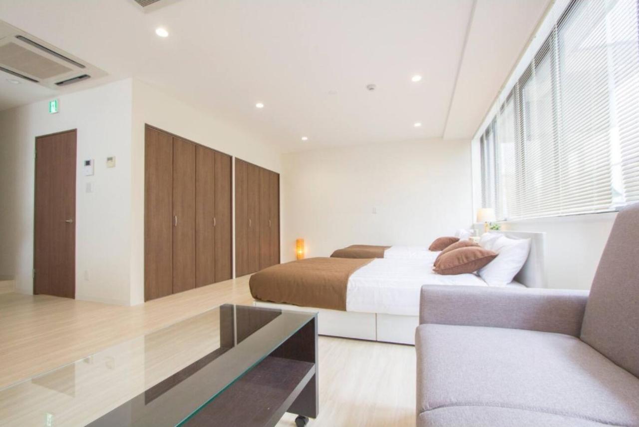 Apartment Cozy And Convenient Royal Heights