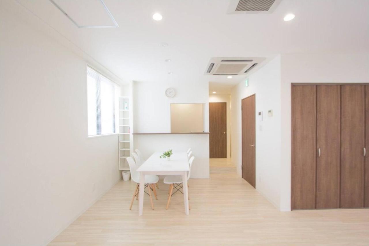 Cozy And Convenient Royal Heights Apartment *