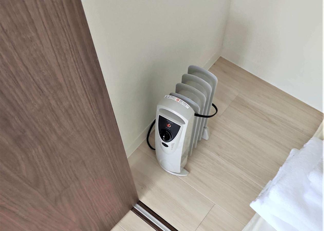 Cozy And Convenient Royal Heights Apartment