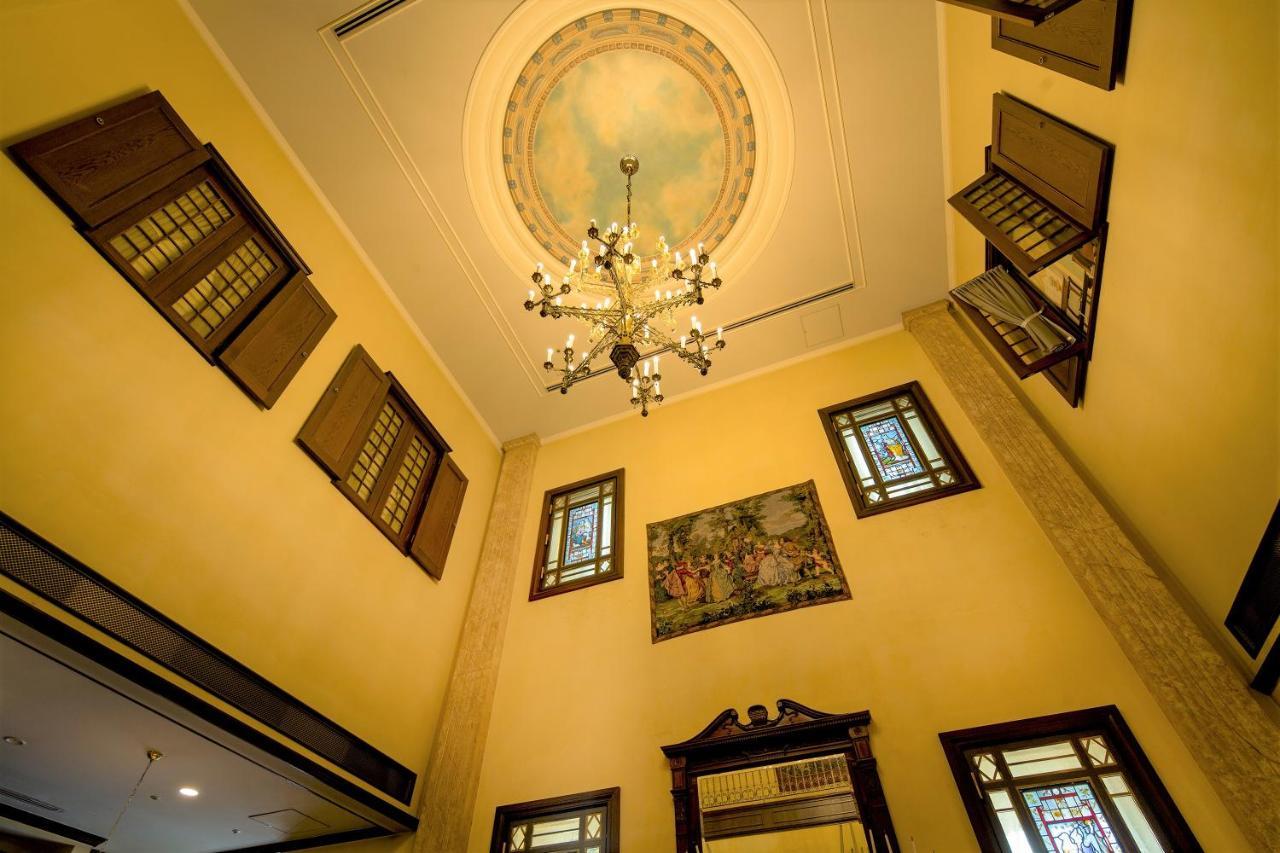 Hotel Monterey
