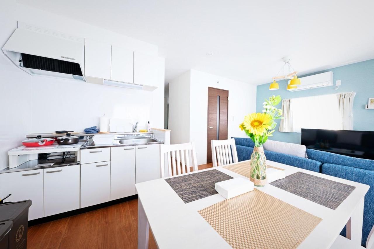 Apartment - - Vacation 7940 *