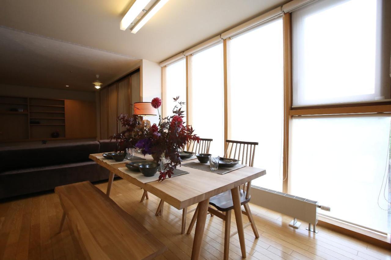 Holiday home 南2条蒼龍 希少な最大18名様ご宿泊可能の大豪邸 駅徒歩6分 無料駐車場4つ付き