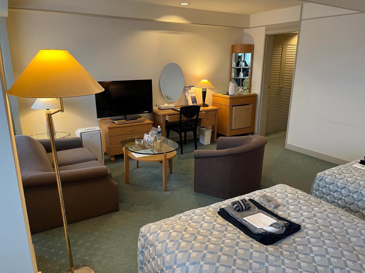 Jasmac Plaza Hotel