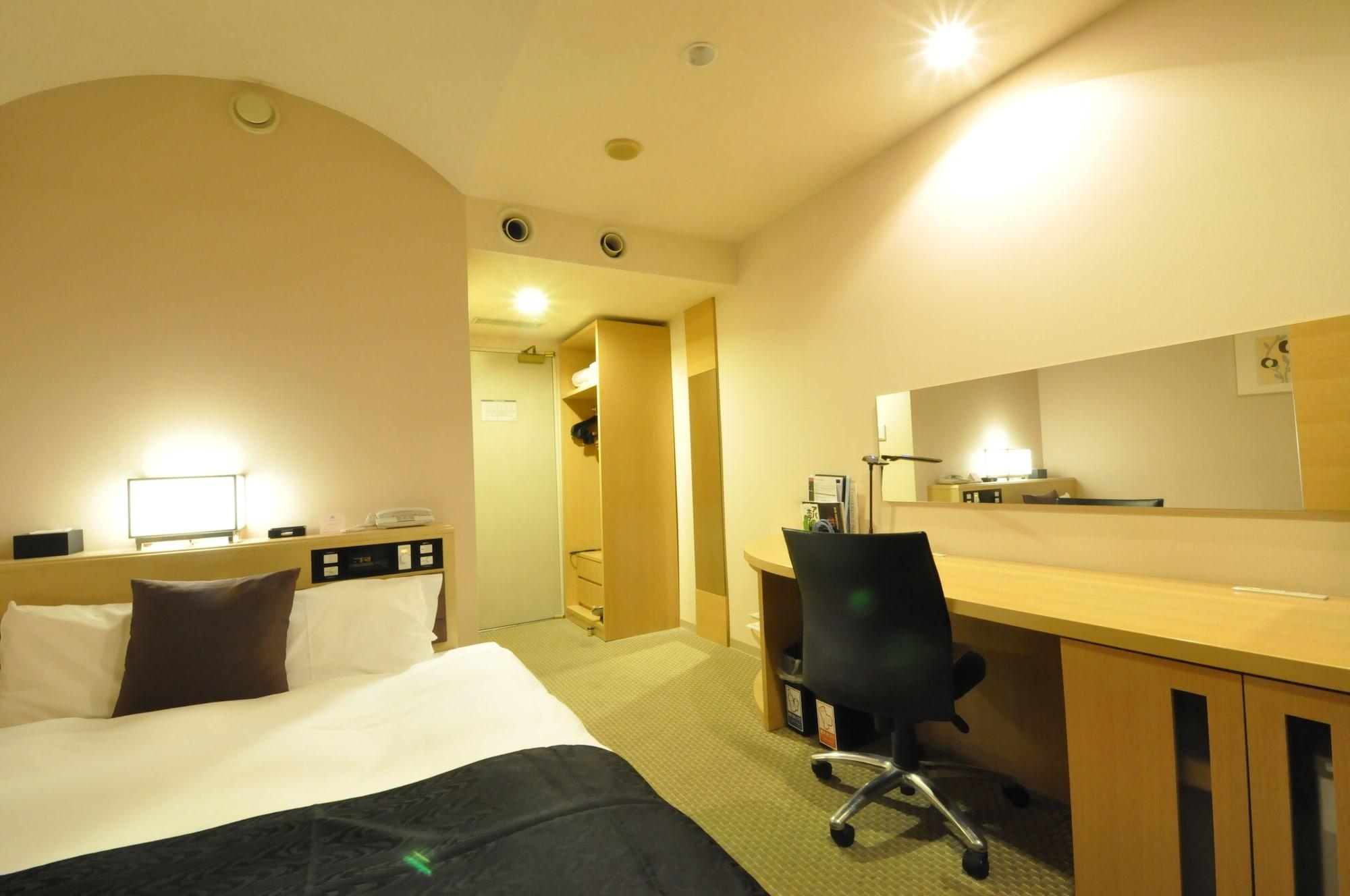 Apa Tkp Ekikita Excellent Hotel