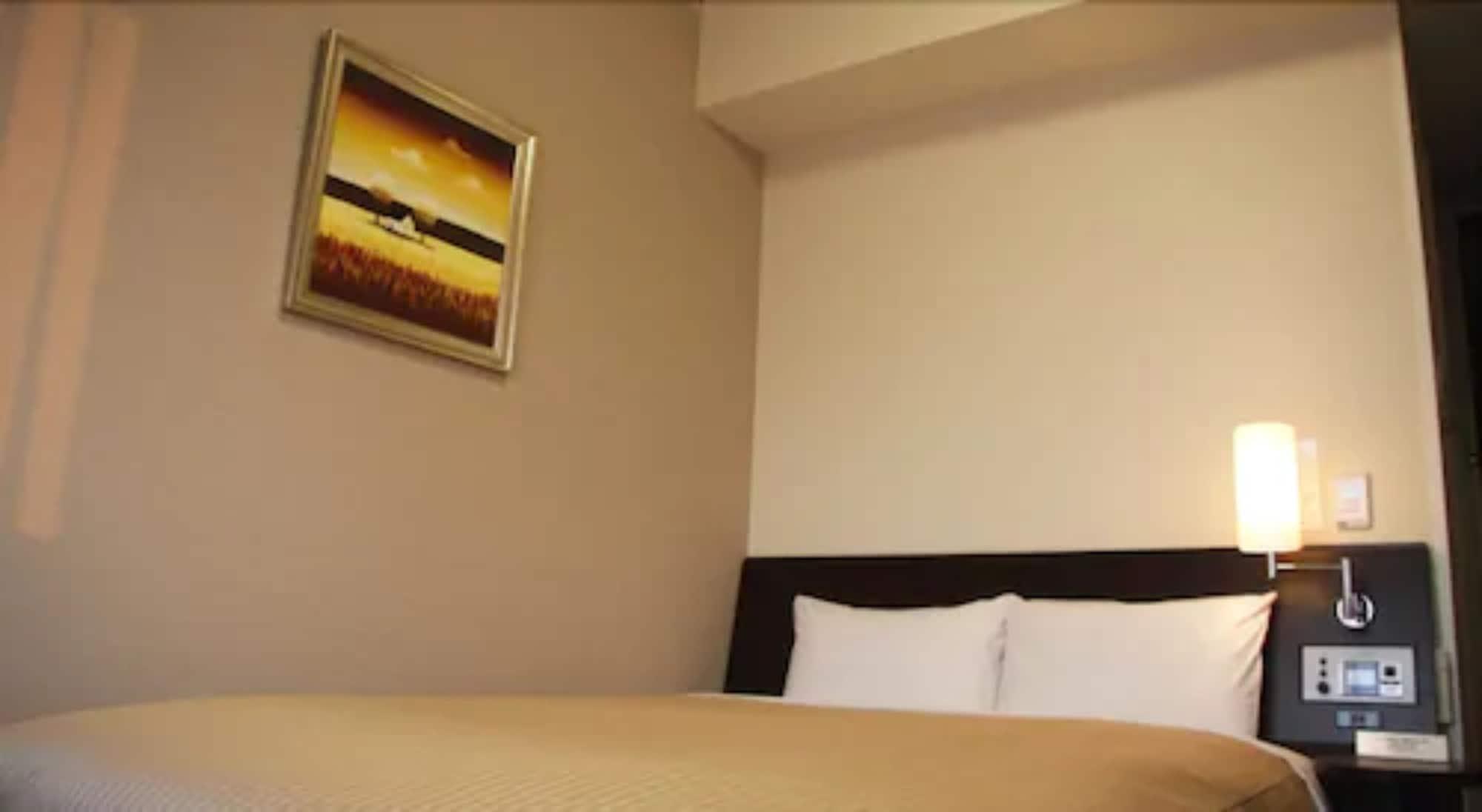 Hotel Route-inn Chuo 3*