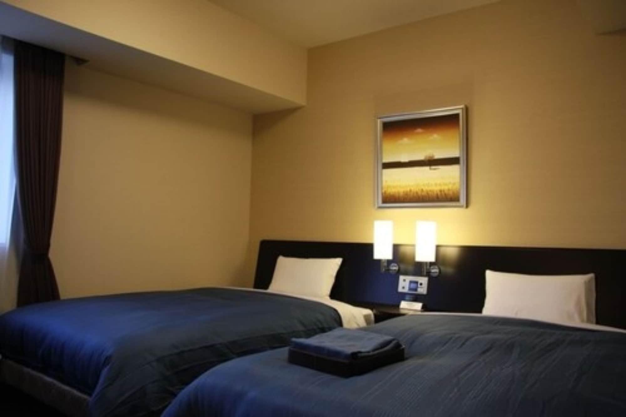 Route-inn Chuo 3*