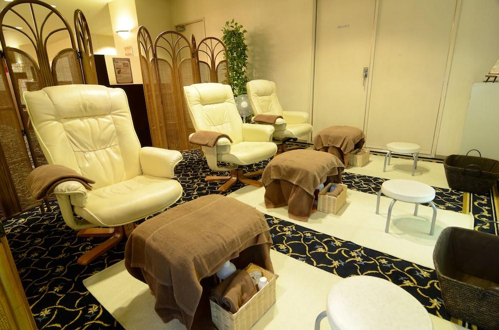 Ryokan Jozankei Manseikaku Milione 4*