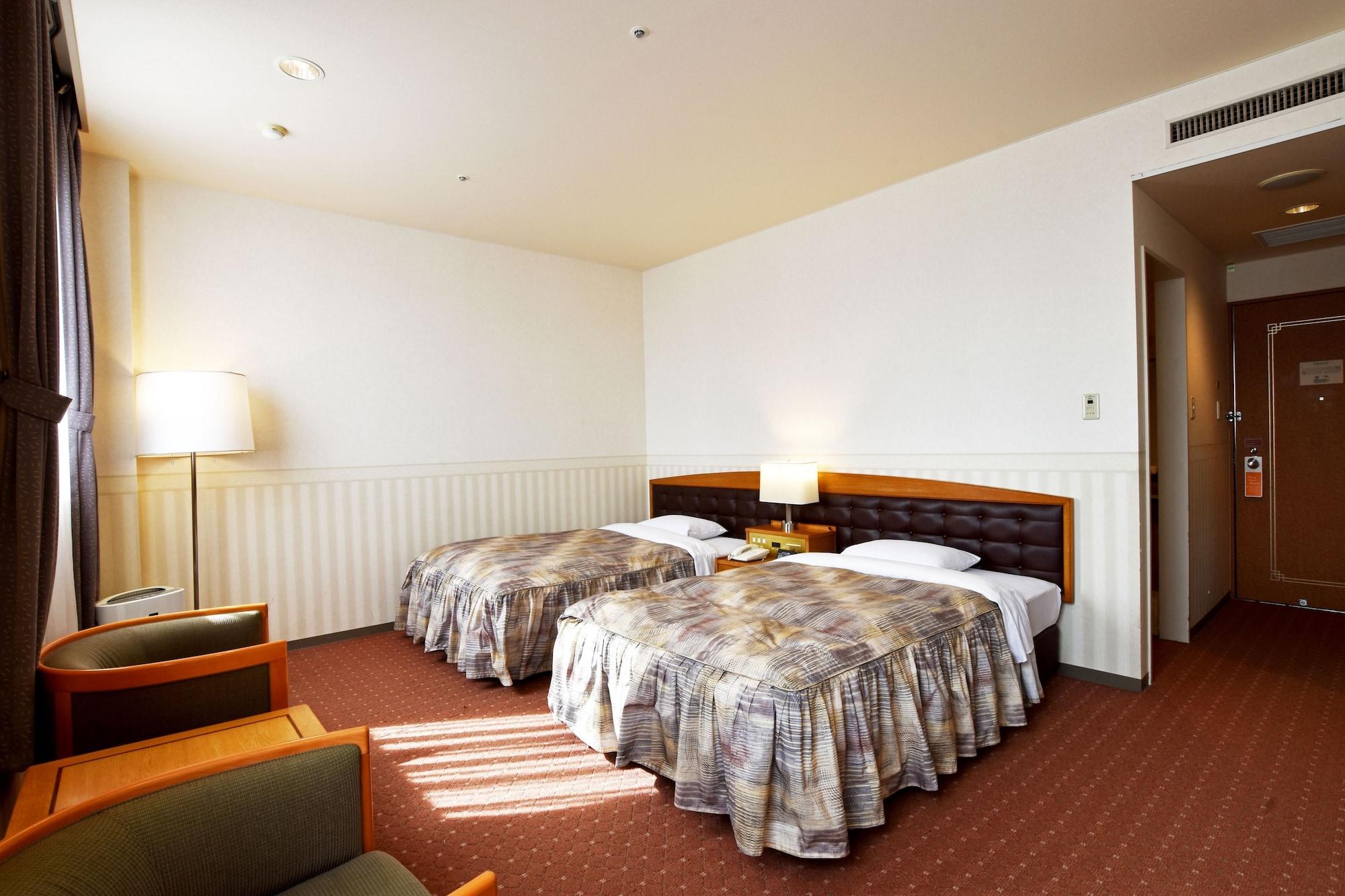 Hotel Sun Plaza 4*