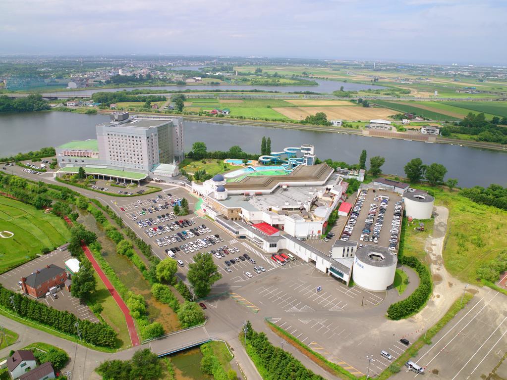 Chateraise Gateaux Kingdom & Hotel