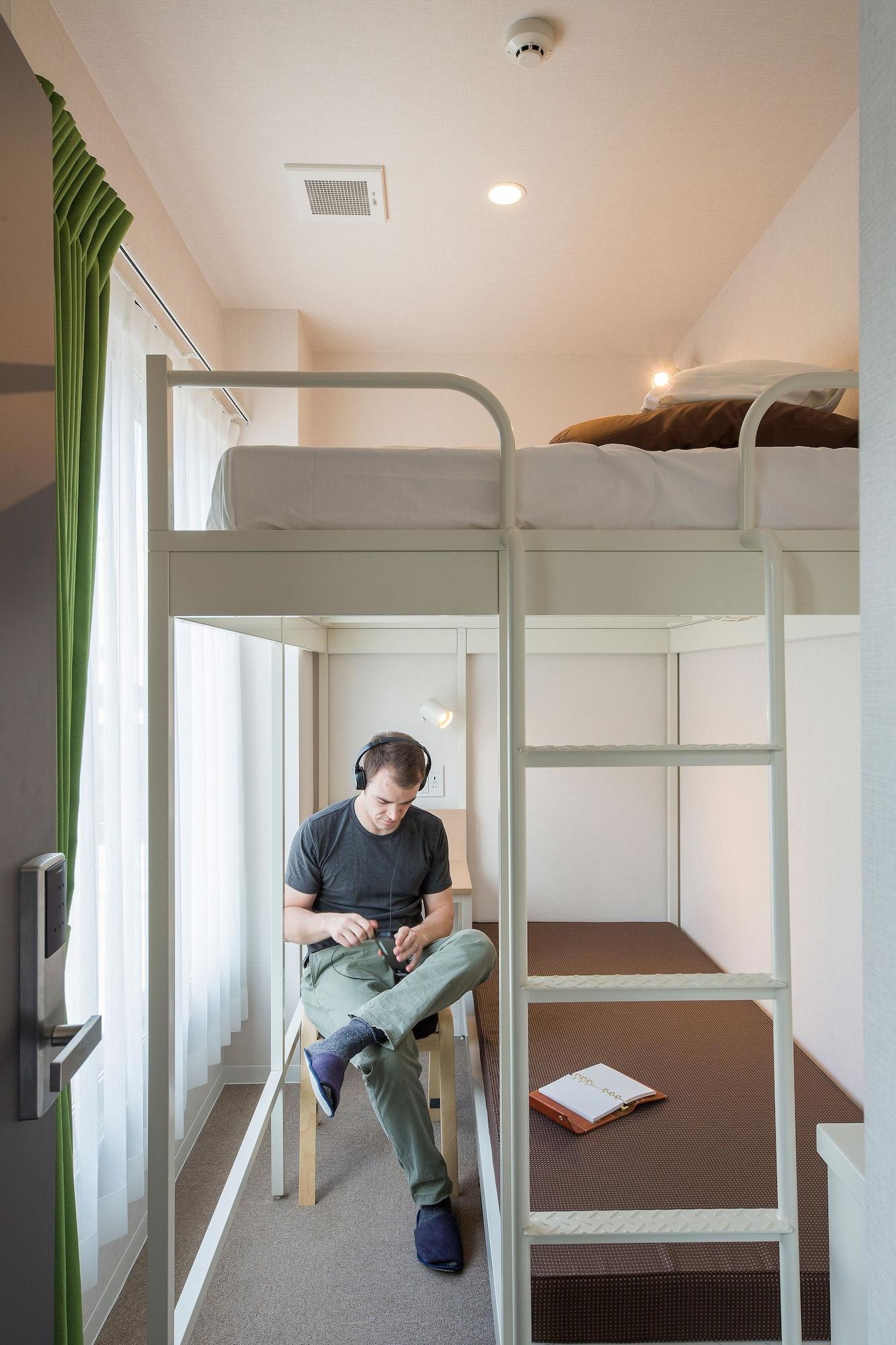 Grids Hotel&hostel *