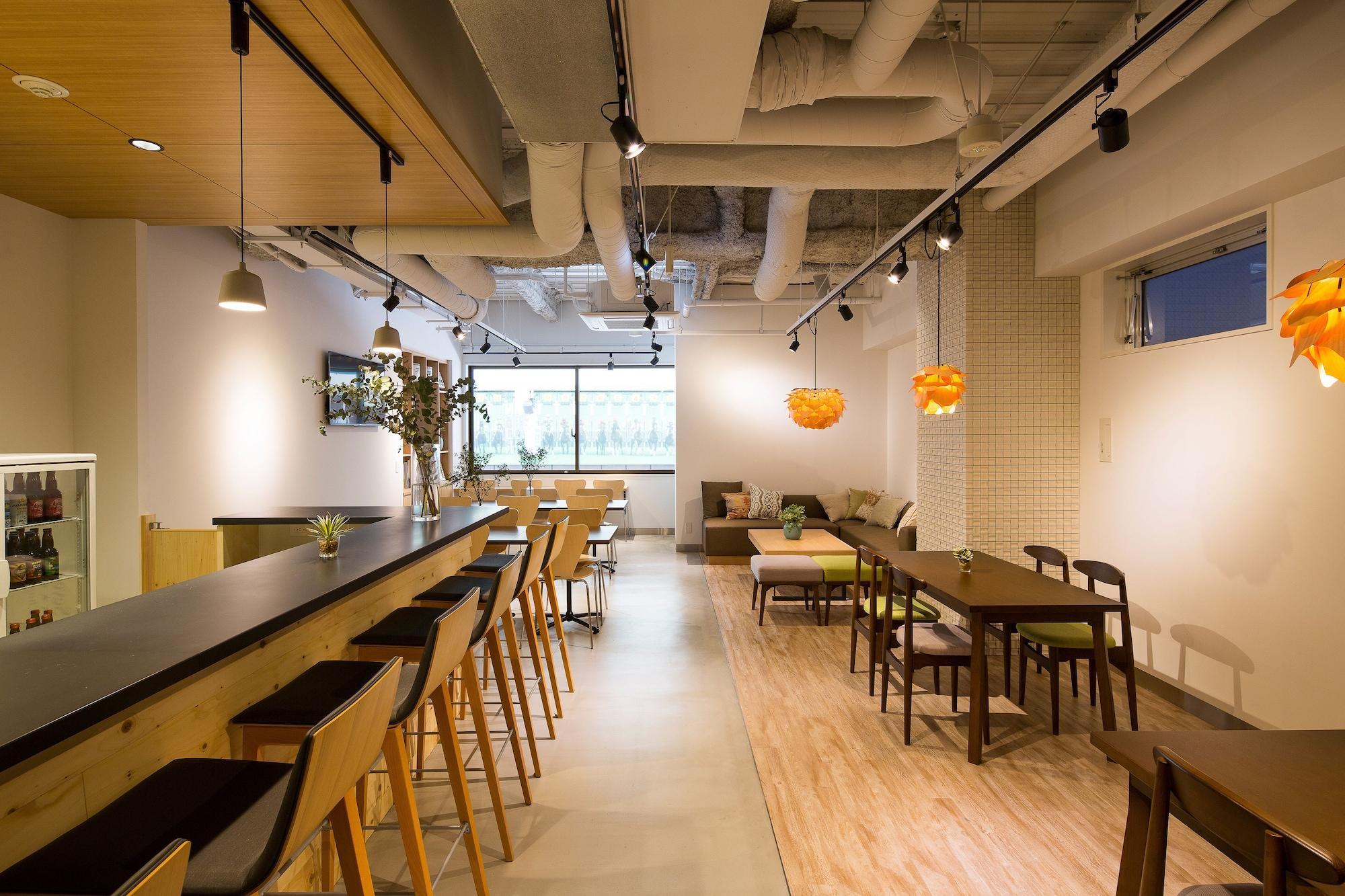 Grids Hotel&hostel Hostel