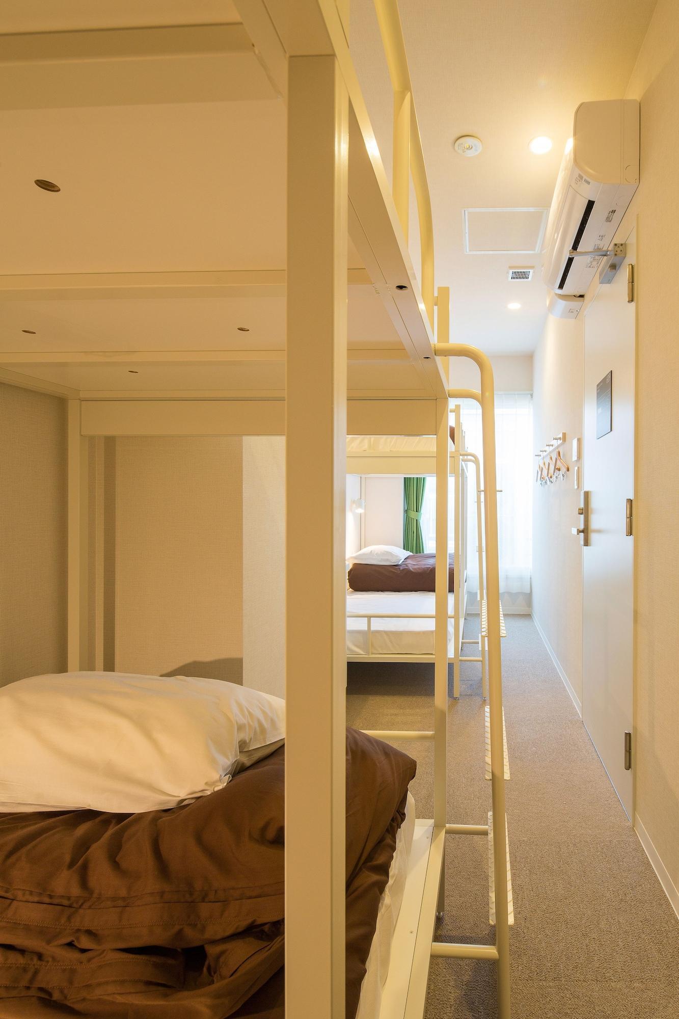Grids Hotel&hostel Hostel