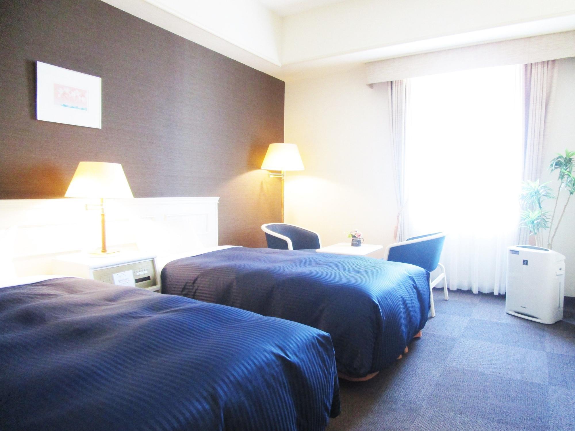 Livemax Budget Hotel