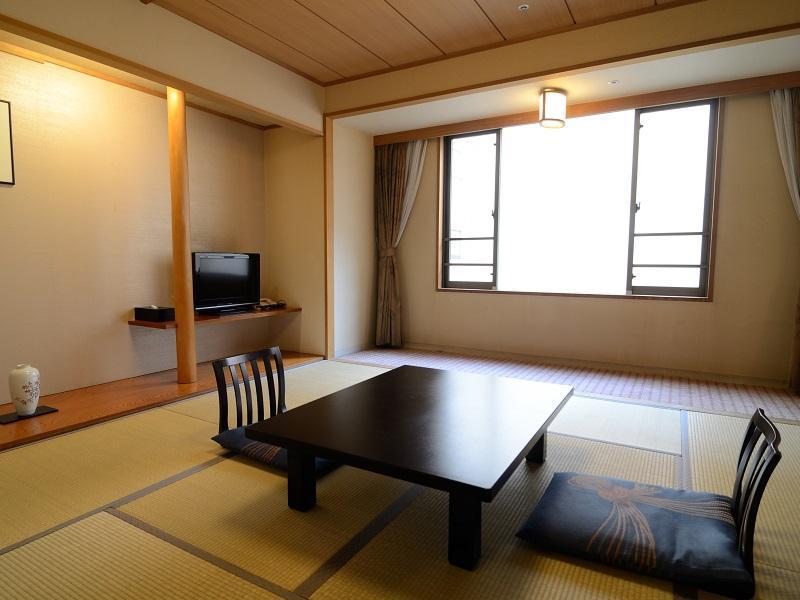 Ryokan Jozankei Manseikaku Milione 4*