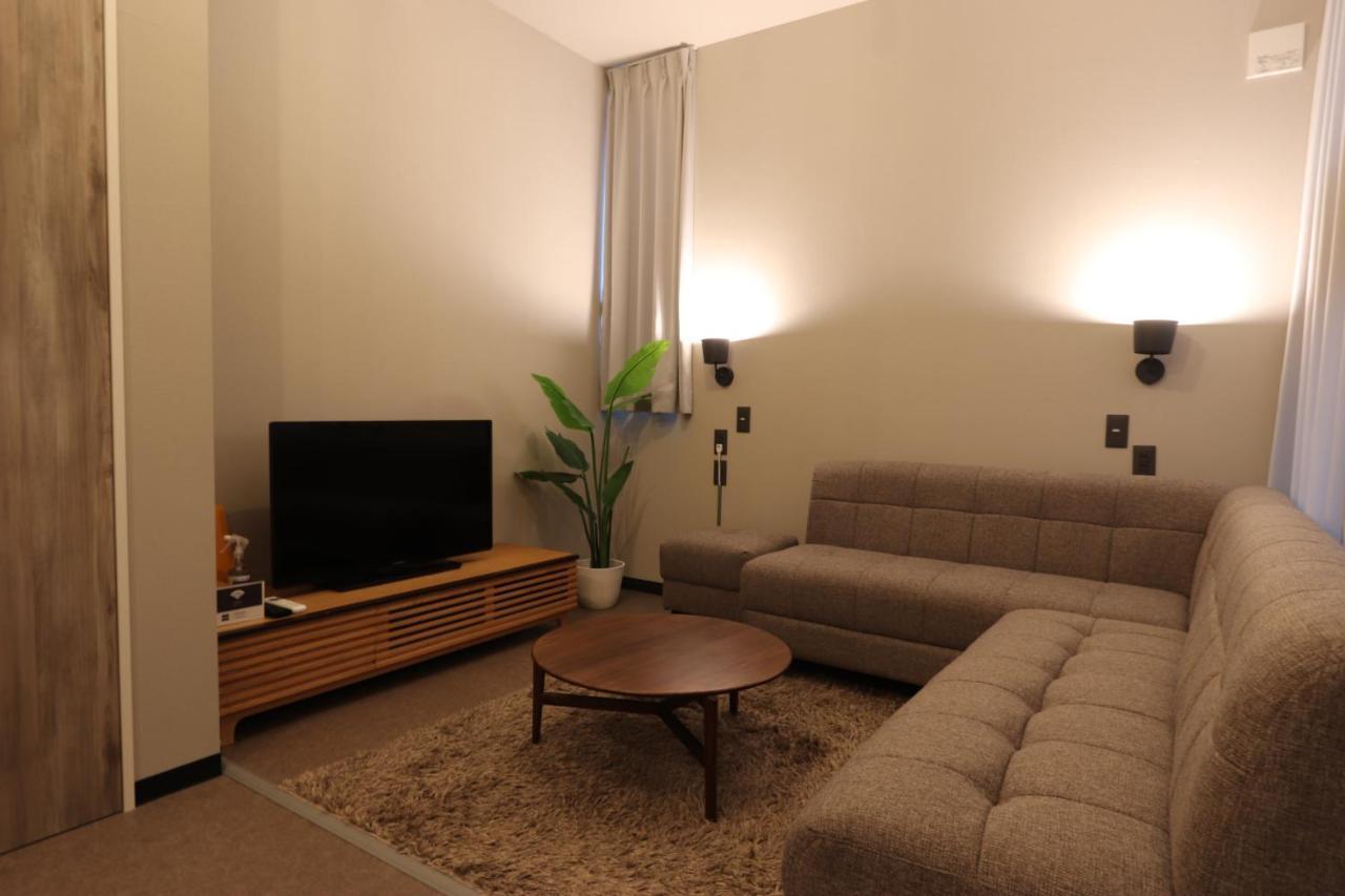 Uchi Living Ekolu