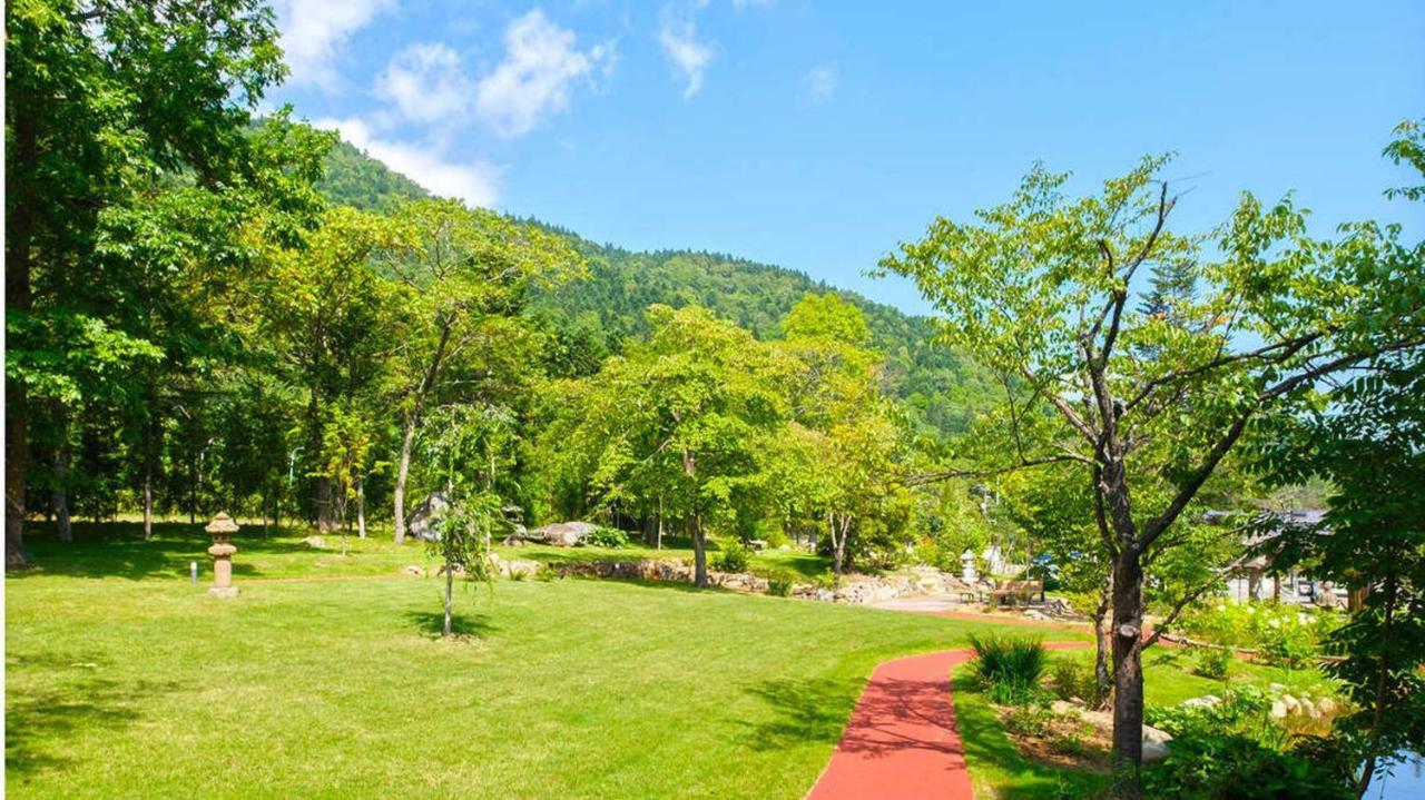 Okujozankei Onsen Kasho Gyoen 5* Sapporo