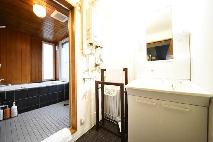 Apartment パークアベニュー中島 *