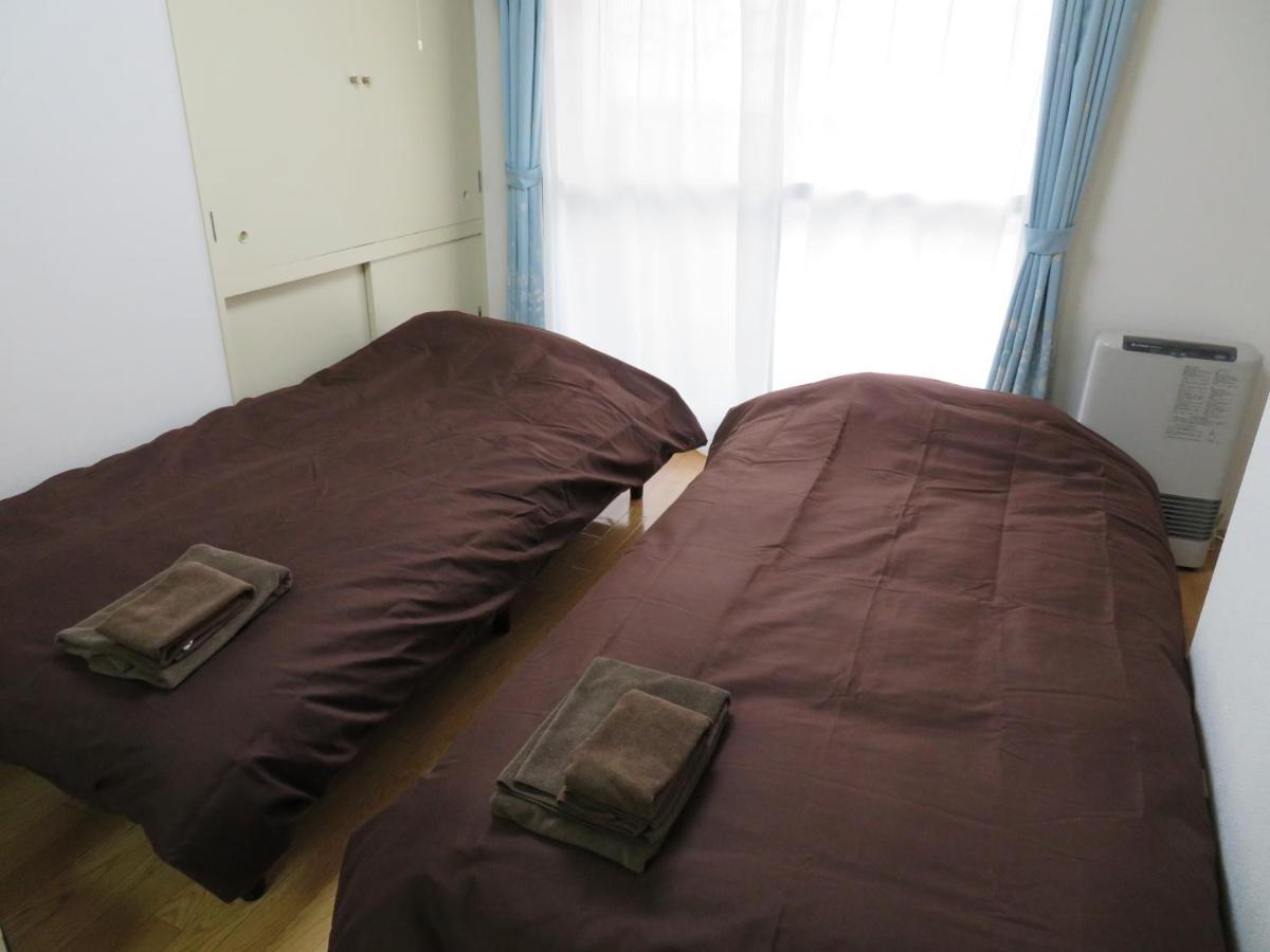 直前半額プライベート個室トイレバスタブ付民泊札幌市中心部でシンプルな滞在 Apartment