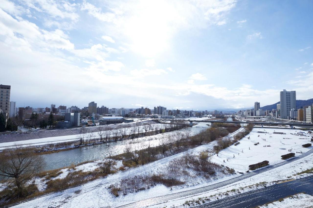 Riverside - Vacation 01941v * Sapporo
