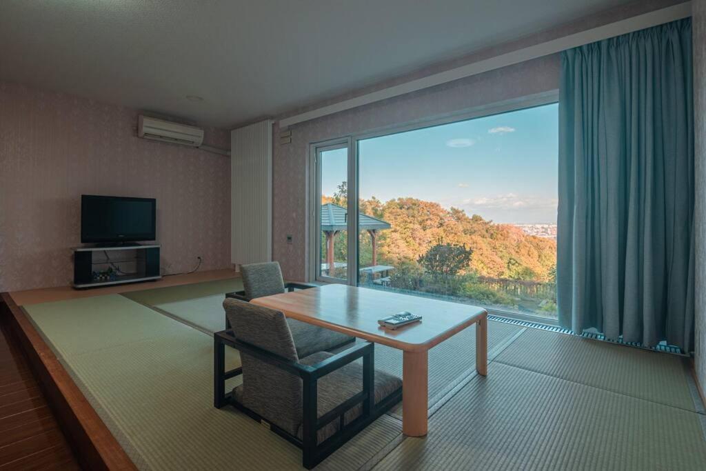 Homestay 札幌西野夢幻夜景附庭院 Night View House Sapporo