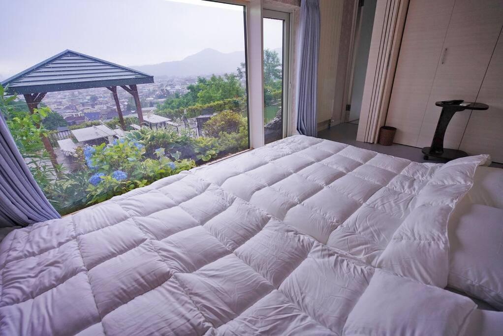 札幌西野夢幻夜景附庭院 Night View House *