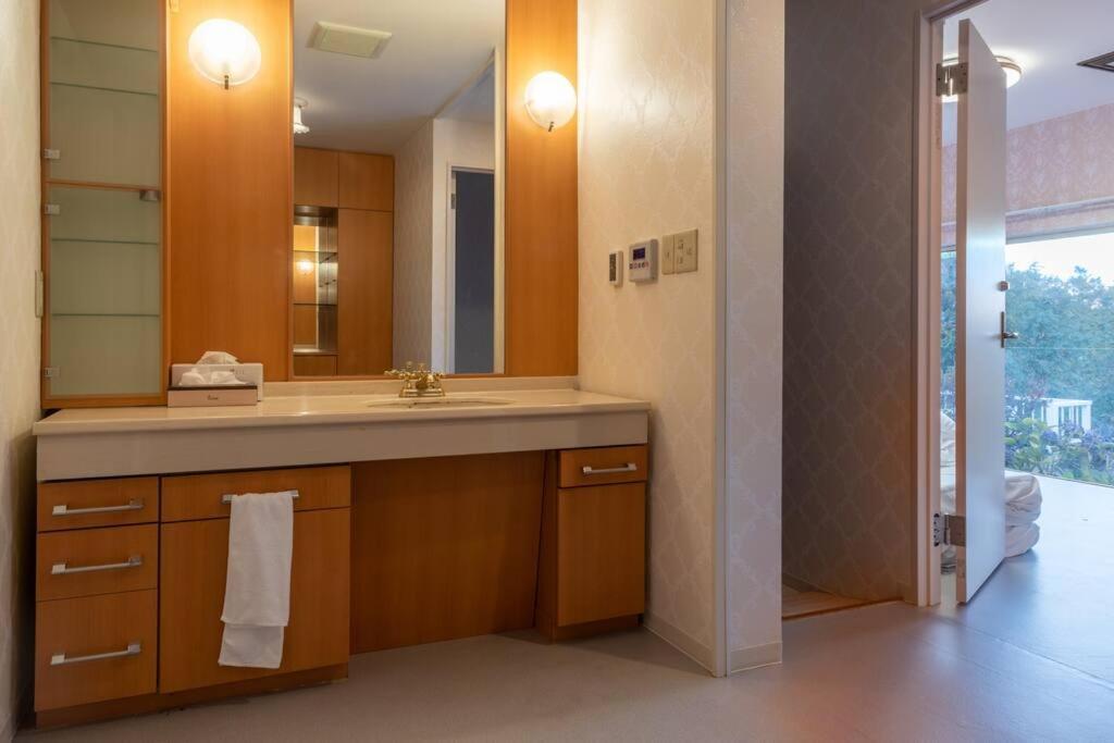 Homestay 札幌西野夢幻夜景附庭院 Night View House Sapporo