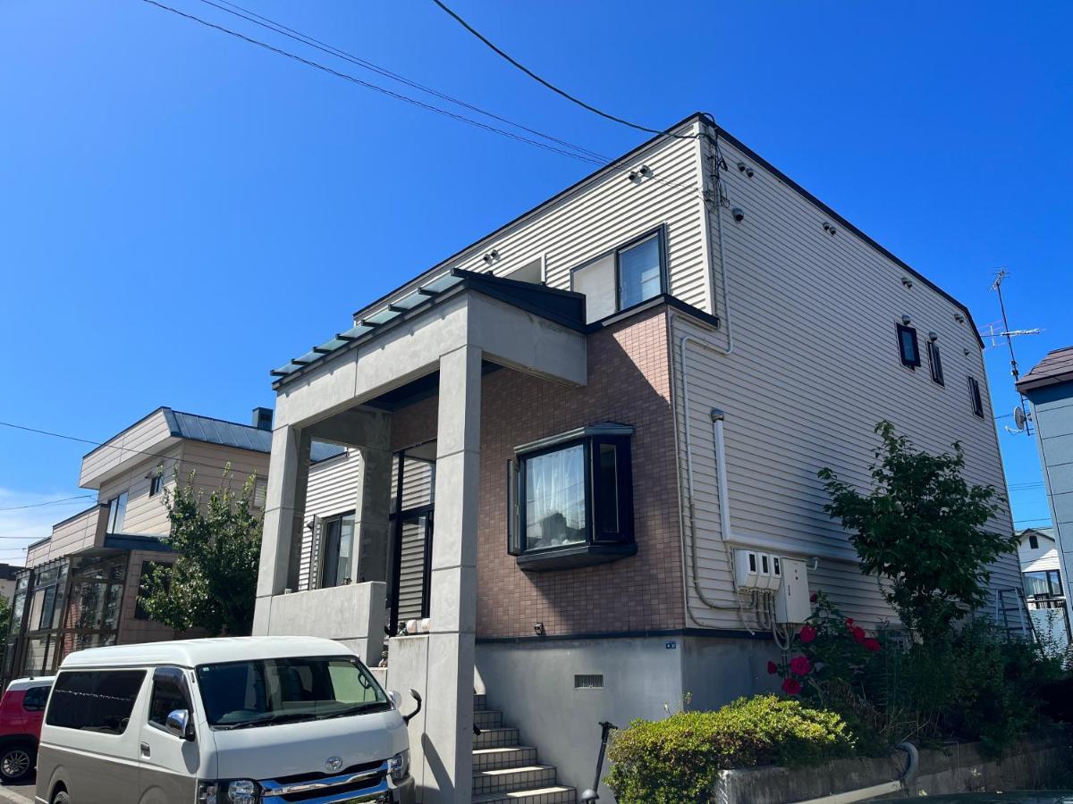 Homestay Sharedhouse Shinrinkei: Free Parking & Aso Station Shuttle Sapporo