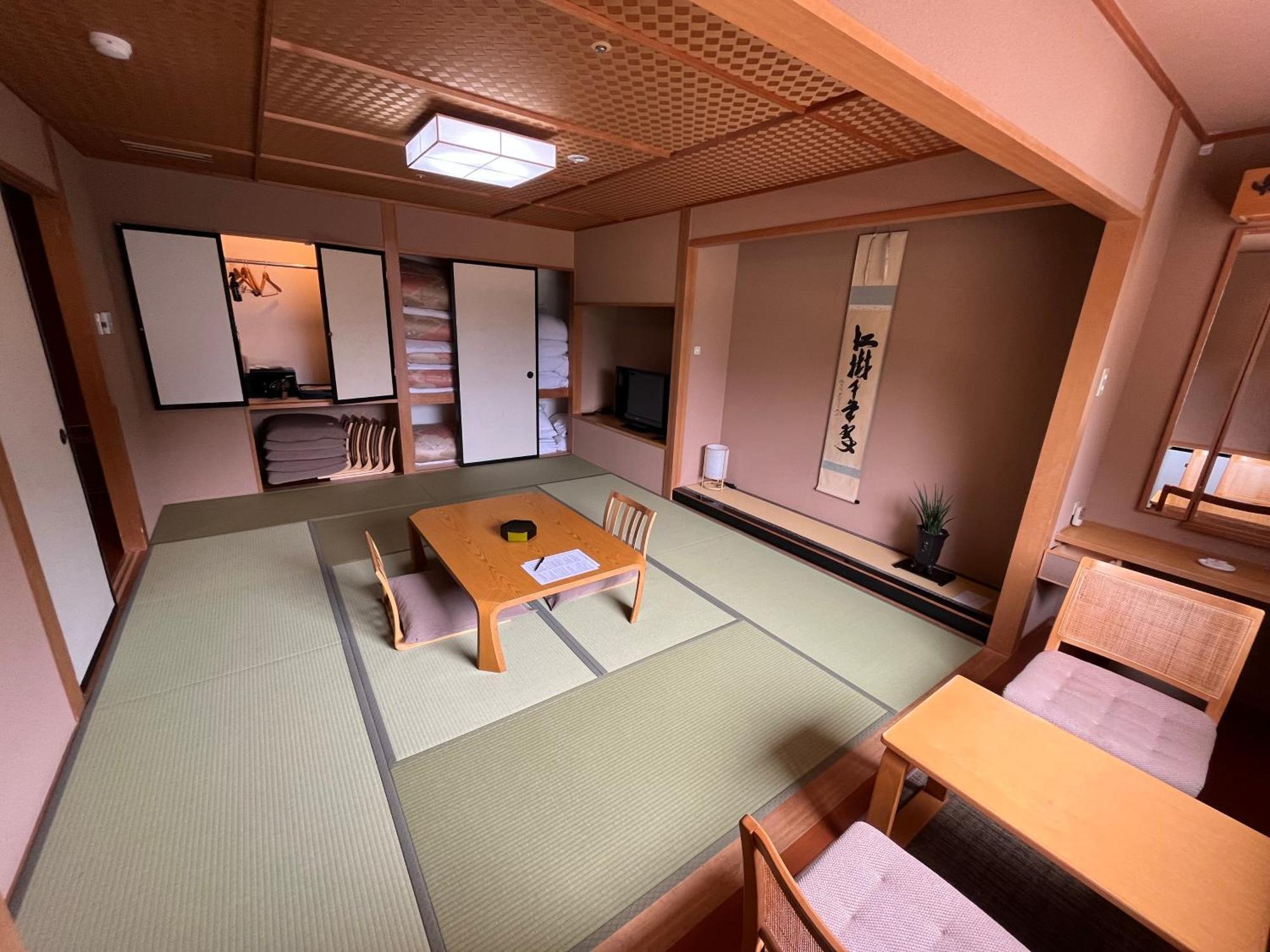 Jozankei Daiichi Suizantei Ryokan Sapporo