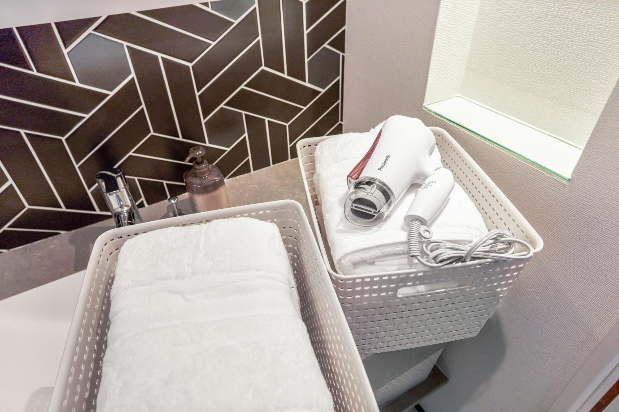 Location Lux Home, 2 Blocks To Sbwy, Sleeps 9 Bahay bakasyunan Sapporo