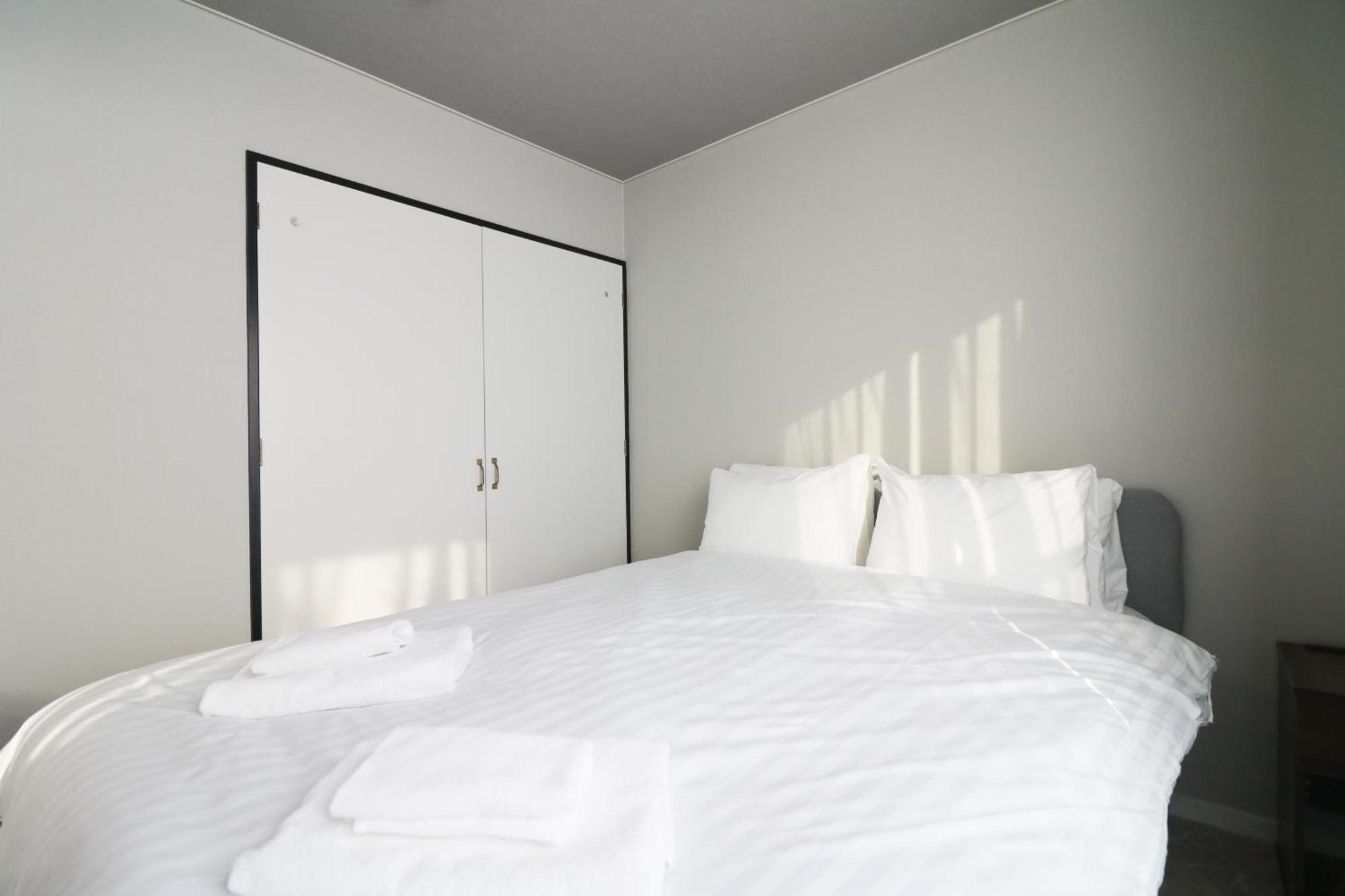 Maison Odori Higashi Buil Apartment *