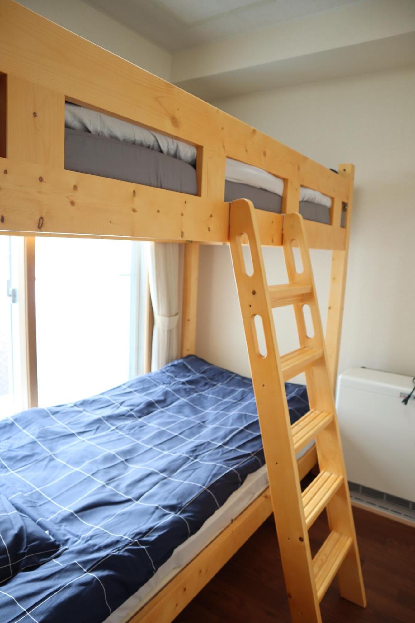 Moiwayama Apartment