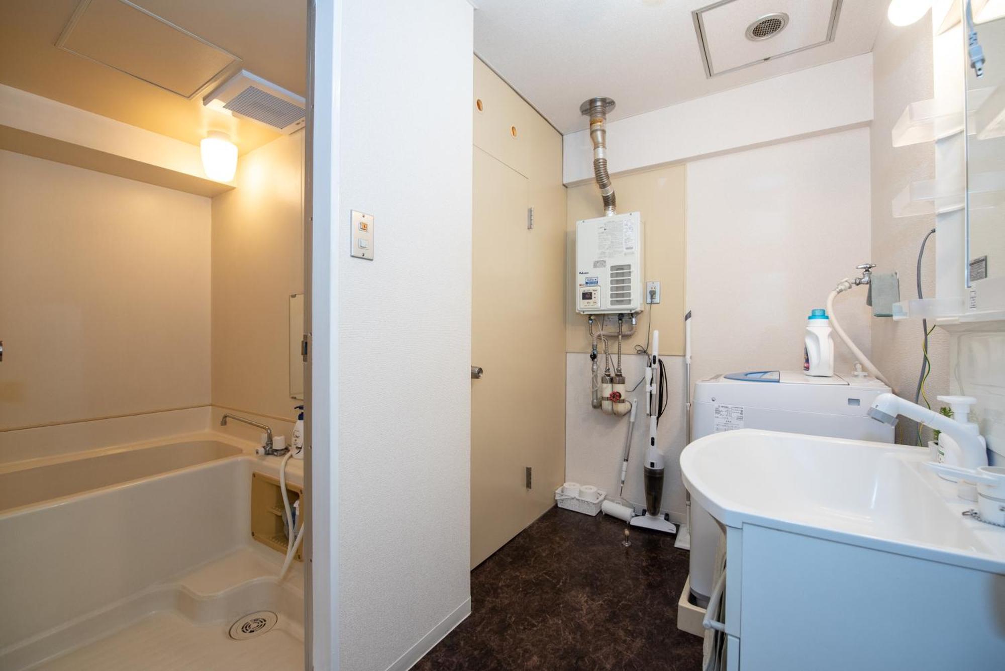 直前半額プライベート個室トイレバスタブ付民泊札幌市中心部でシンプルな滞在h503#12 Apartment Sapporo