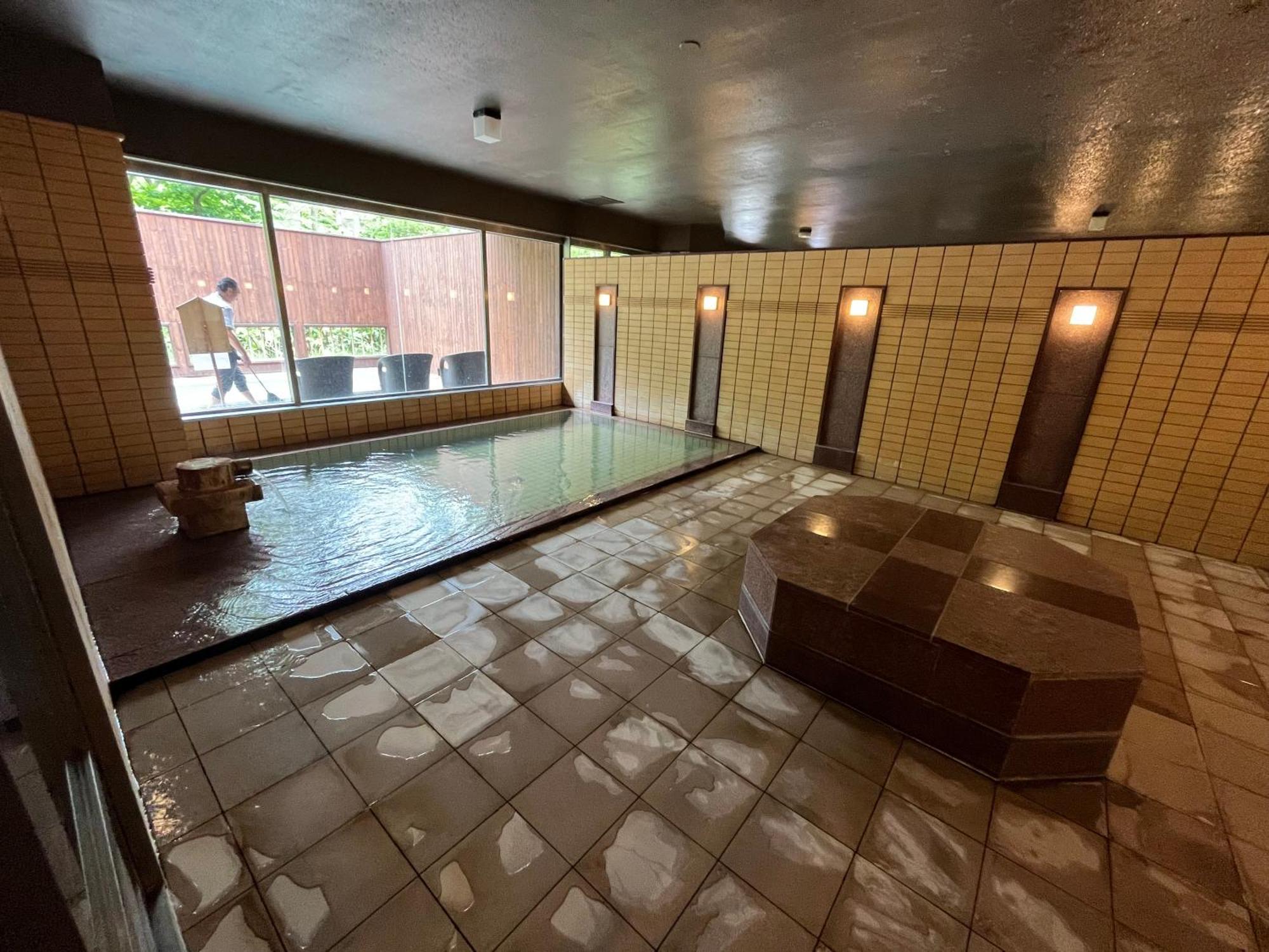Kuriya Suizan Ryokan Sapporo