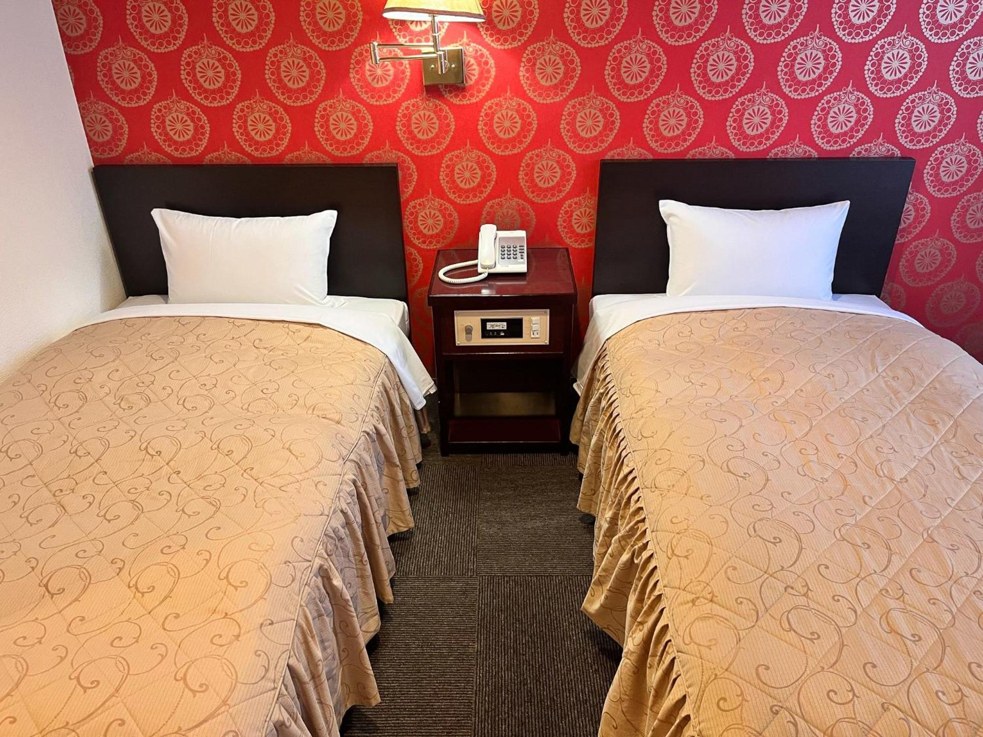 Sho Hotel 4*