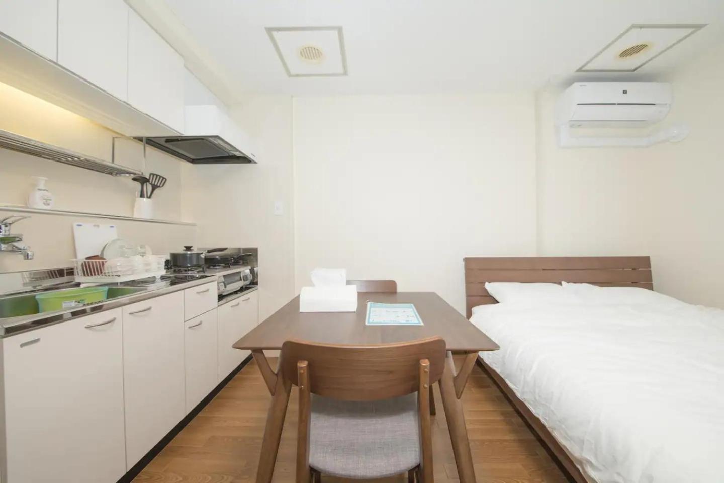 Apartment シティラデファンス *